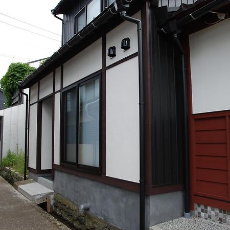 金沢一棟宿 海泉 Restoring In Kanazawa Kaisen מראה חיצוני תמונה